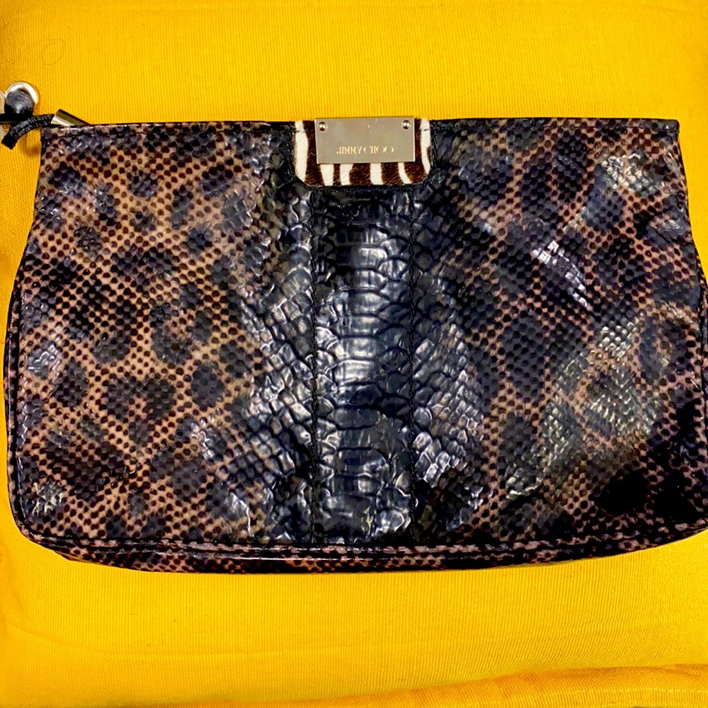 JIMMY CHOO CARRY PURSE